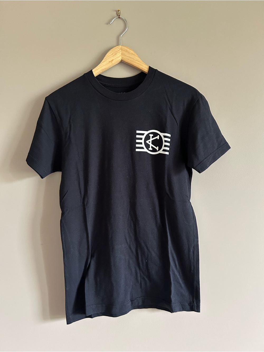 Caffeine and kilos Black Graphic Short-Sleeve Crewneck T-Shirt